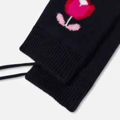 Baby girl knitted mittens