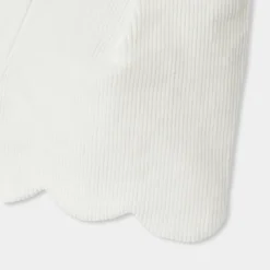 Baby girl shorts in velvet