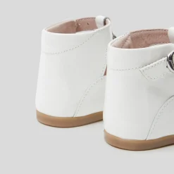 Baby girl smooth leather t-bar shoes