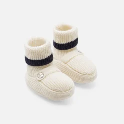 Baby wool booties