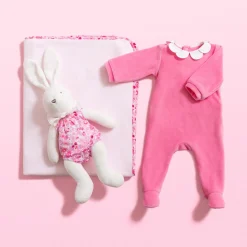 Double-layer fleece blanket