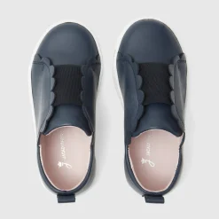 Girl comfort sneakers