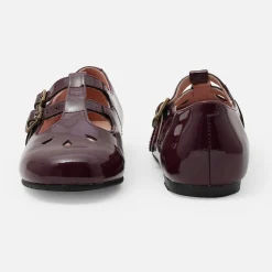 Girl patent leather t-bar shoes