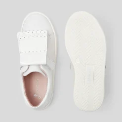 Girl tennis shoes with removable tongue